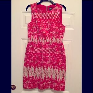 Taylor size 8 sleeveless dress